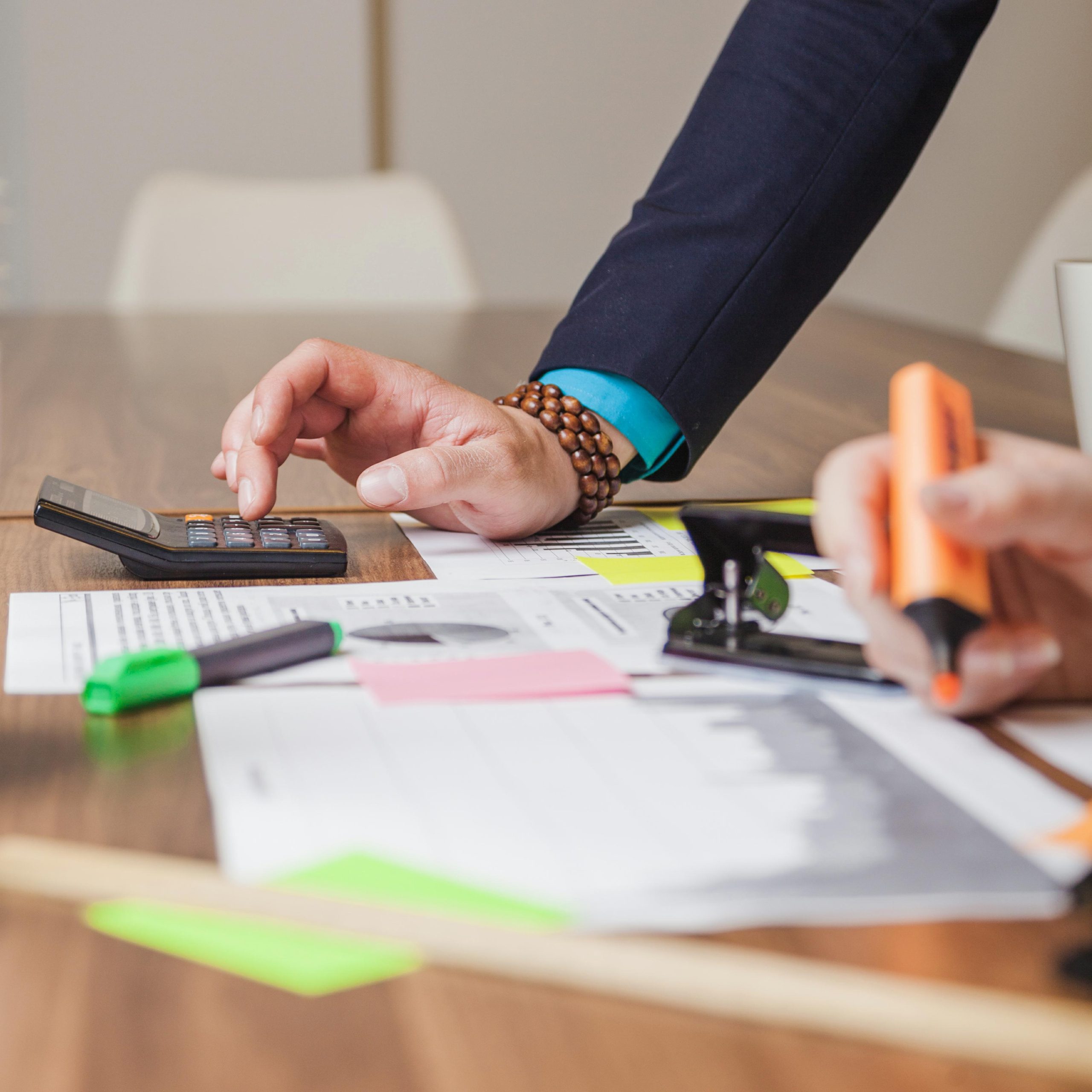 Como precificar projetos de consultoria sem perder dinheiro